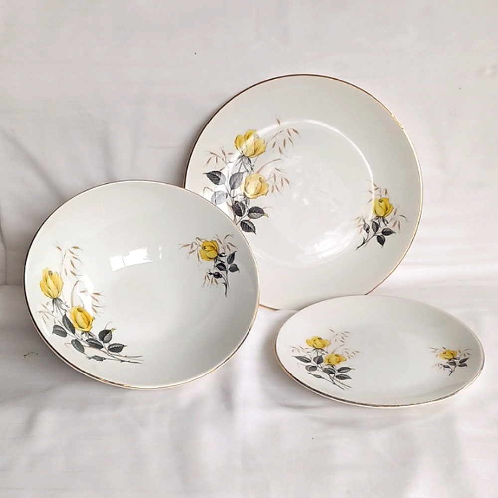 1950s Ridgway "Rose Gay" Gold Trimmed Serving Pieces